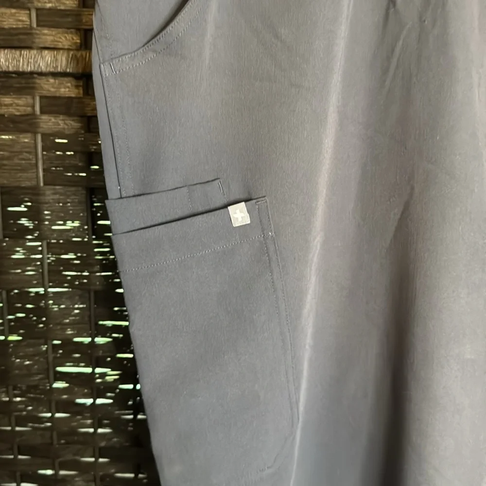 Figs Kade Cargo Scrub Pant 3XLR Gray - Picture 2 of 9
